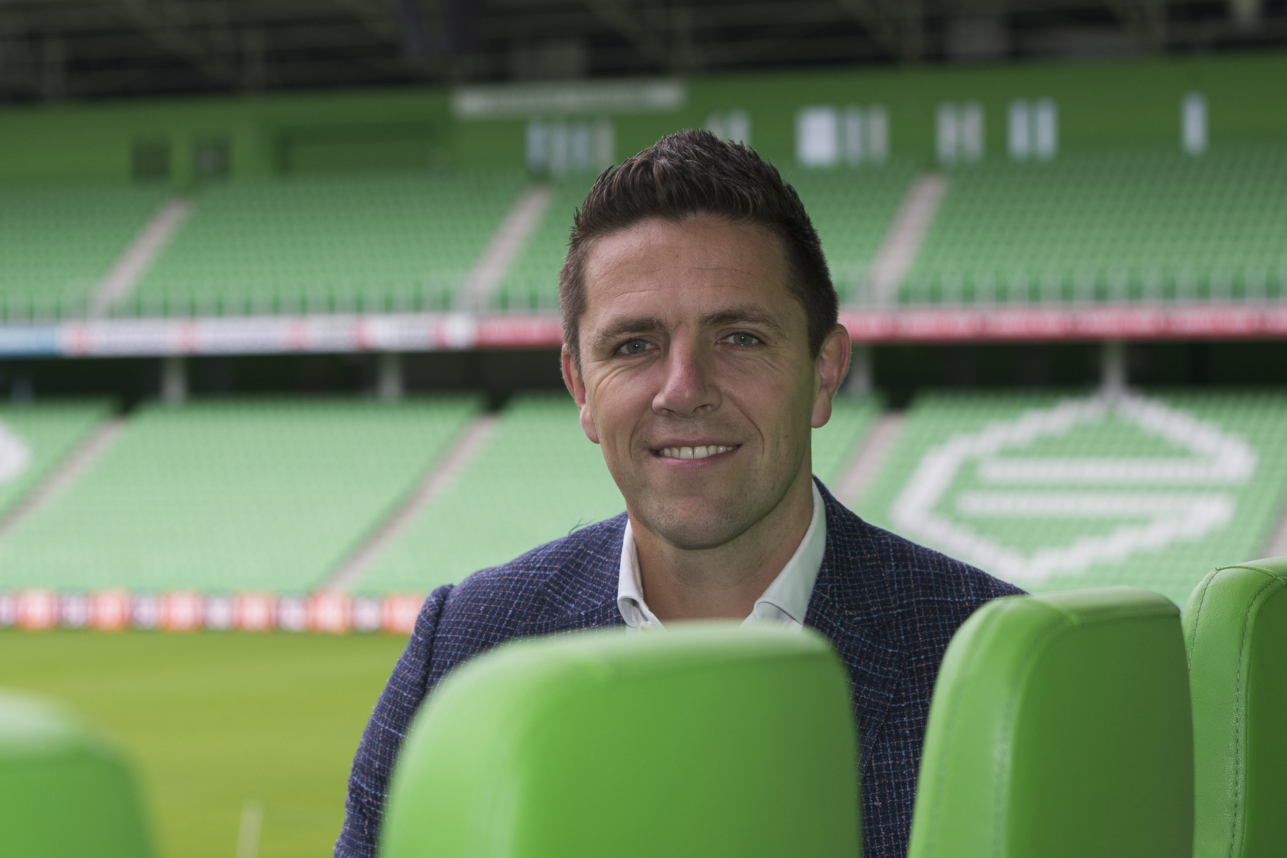 Gudde op business met logo (2)