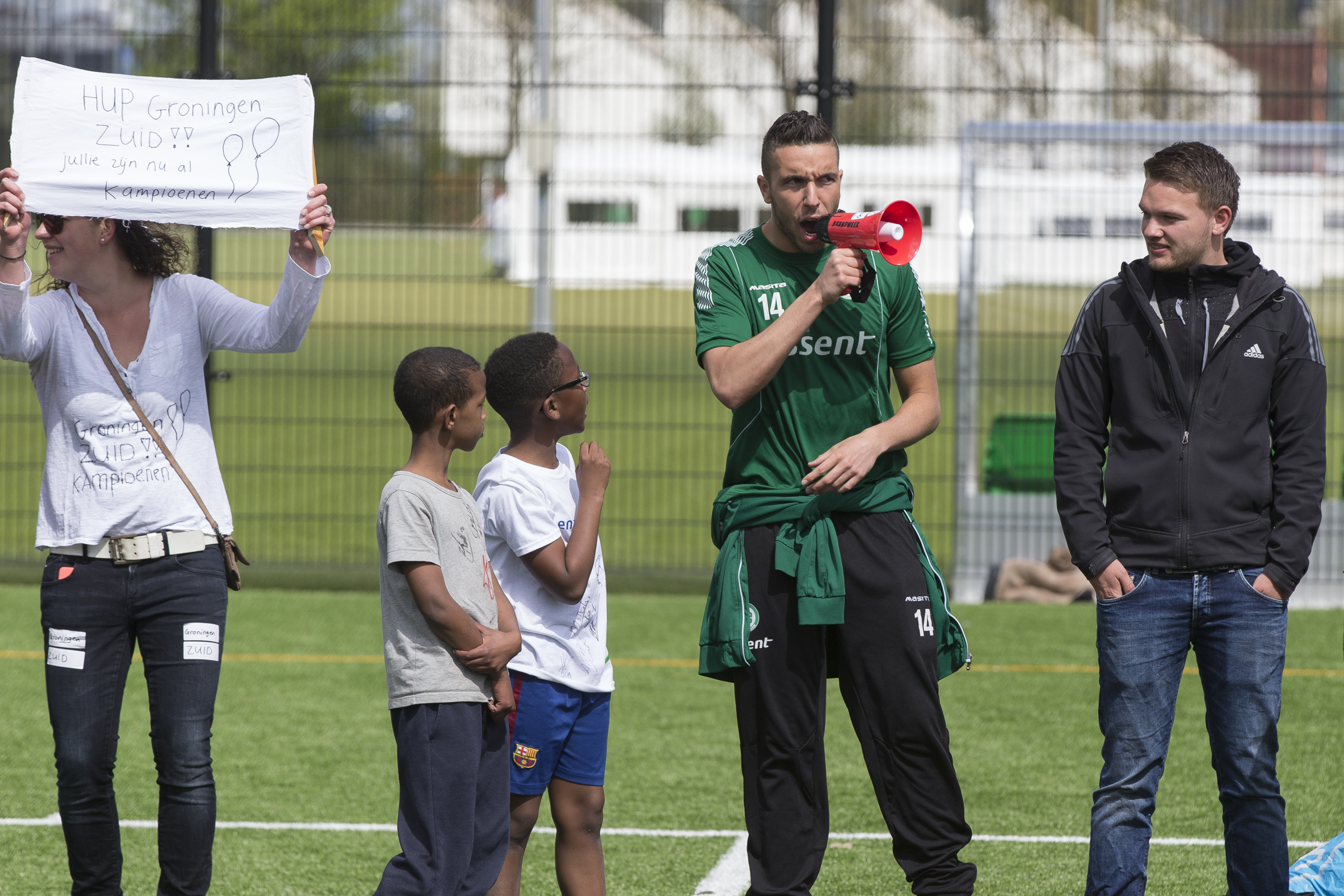 Mahi fanatiek tijdens finaledag