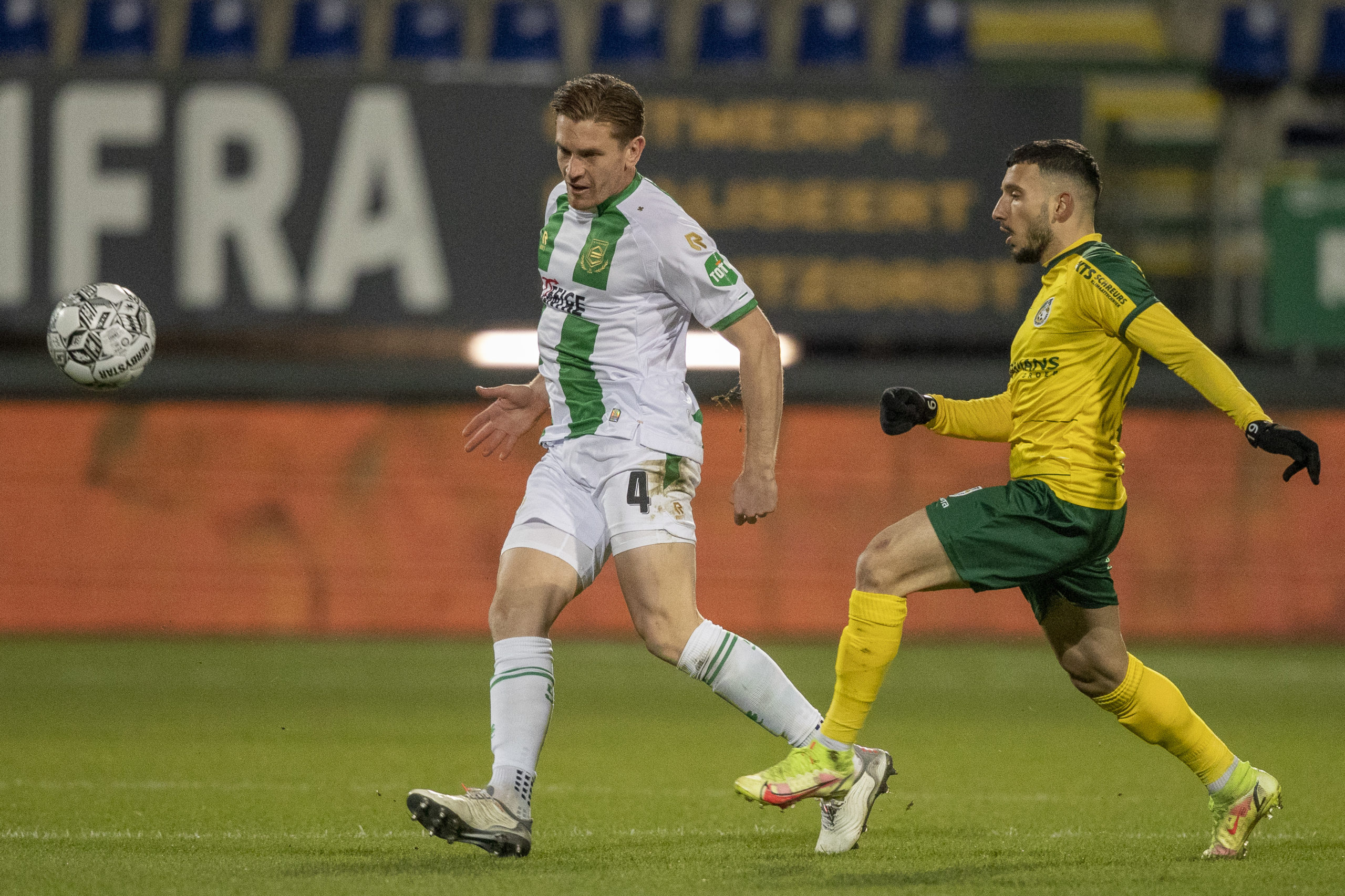 Schiet bal weg tegen Fortuna