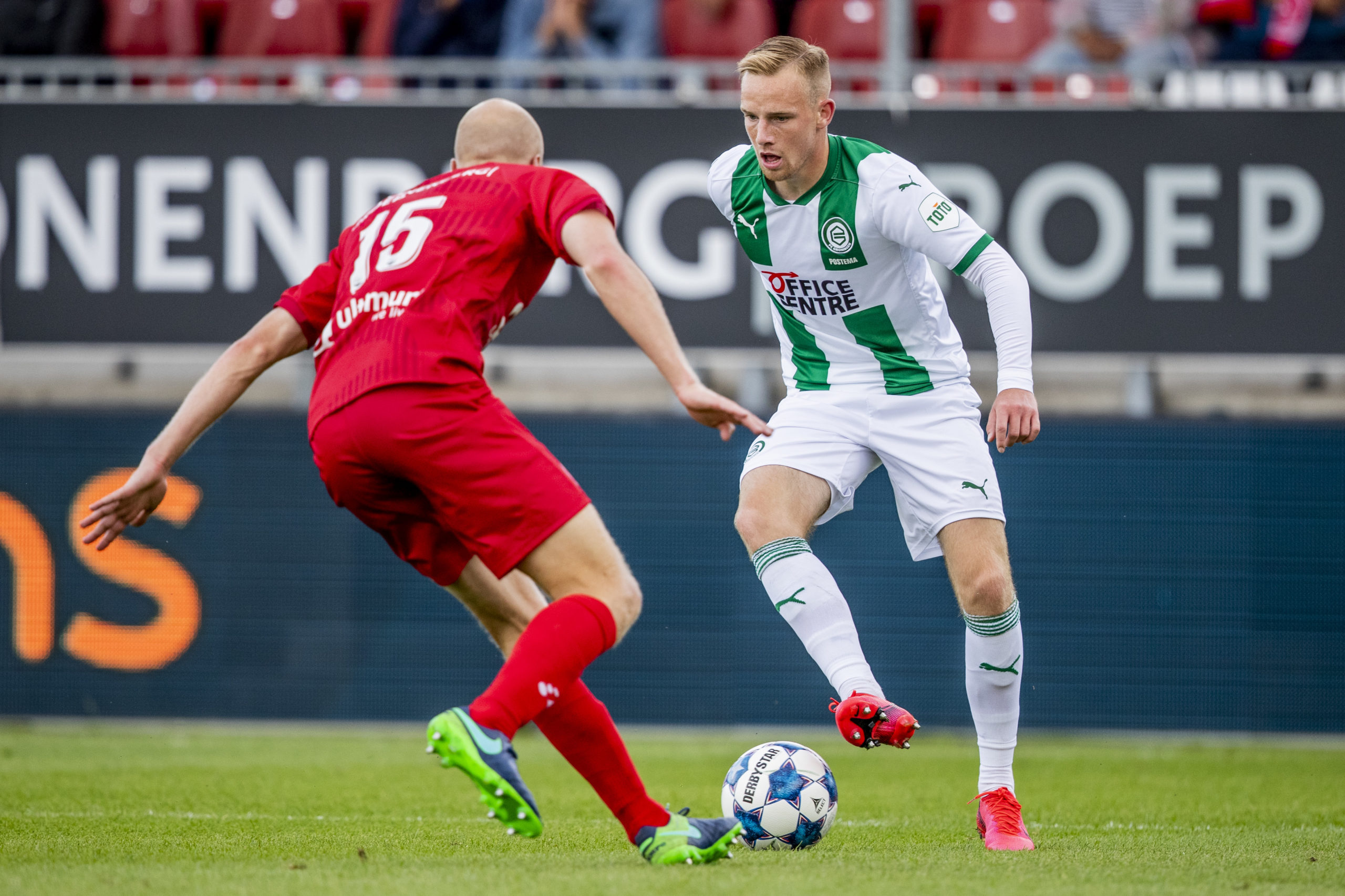 Zoekt tegenstander Almere City op