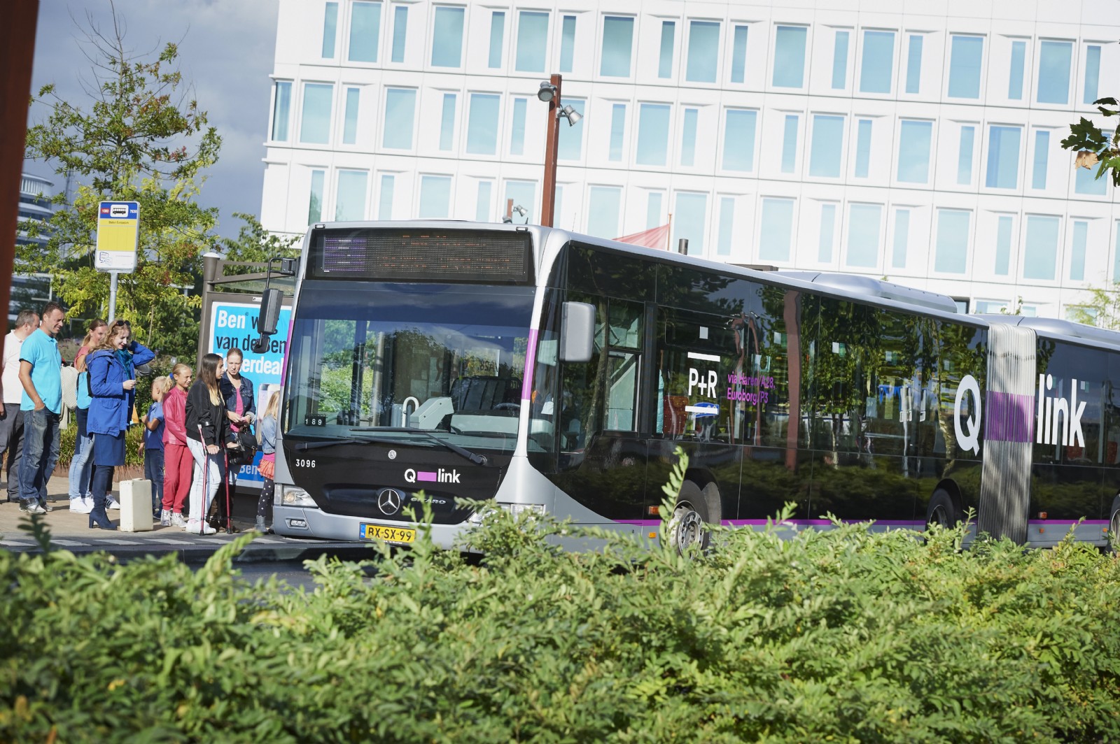 foto bus station euroborg