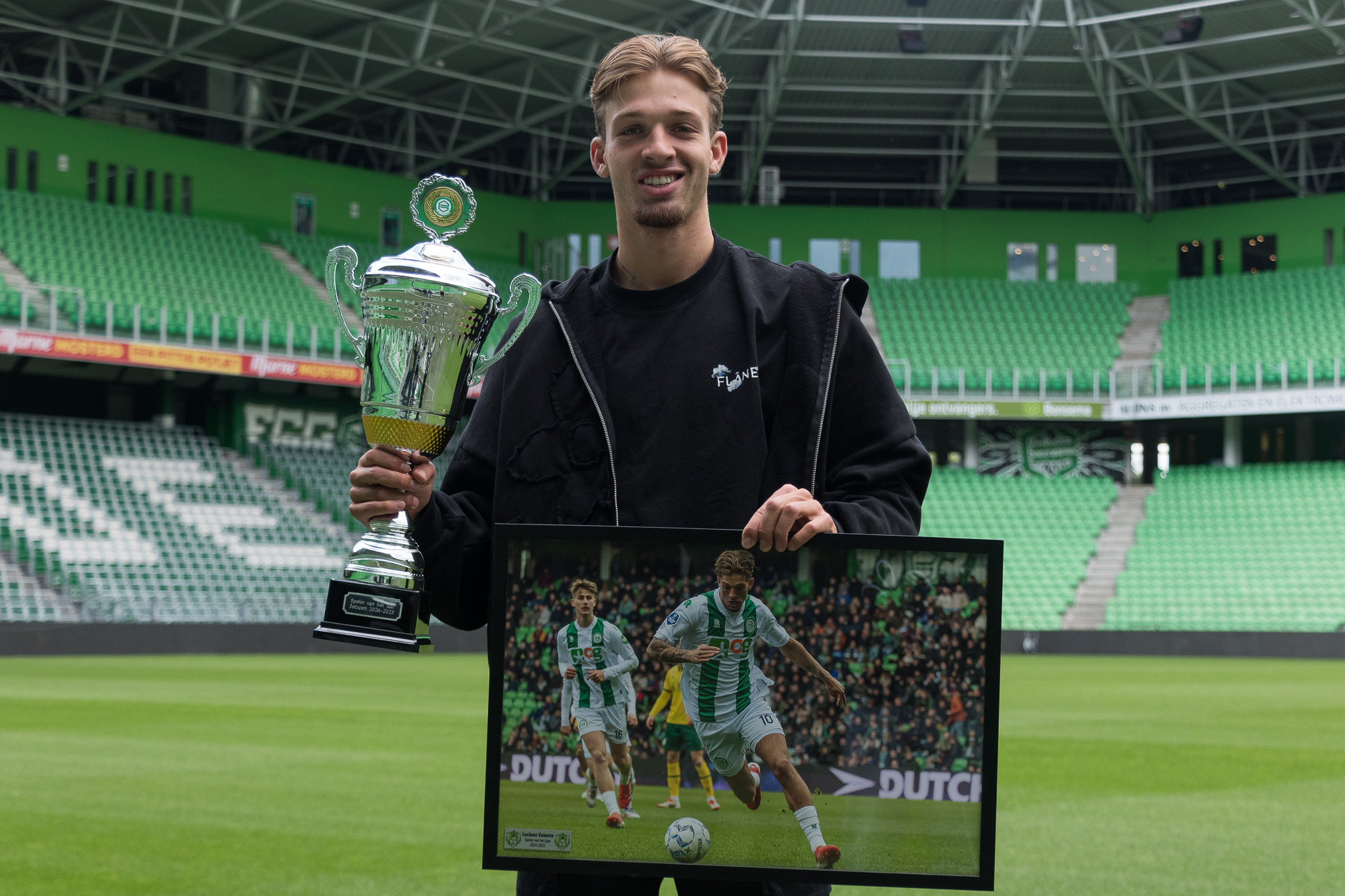 Luciano Valente gekroond tot Speler van het Jaar 2025