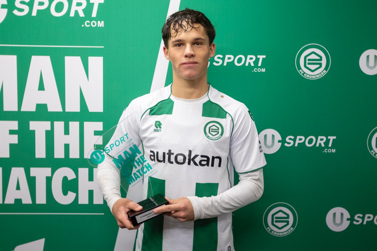 Thom van Bergen U-Sport Man of the Match na goals tegen PEC Zwolle