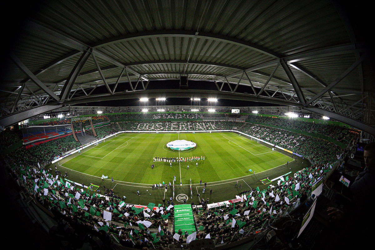 Een bijzondere wedstrijddag samengevat in ‘Thuis’