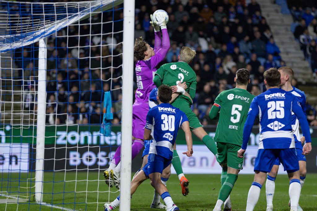 FC Groningen speelt gelijk in Zwolle