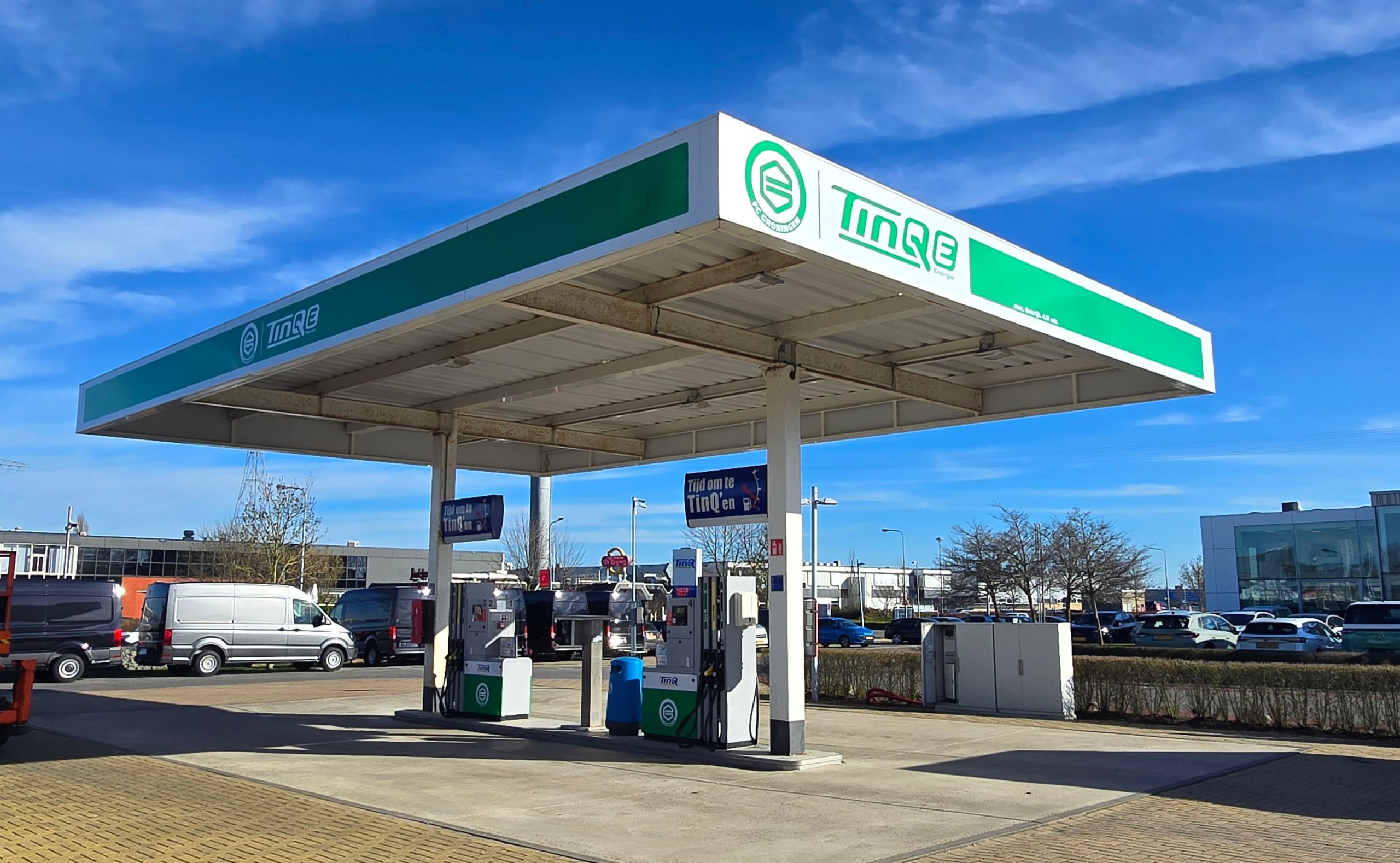 Zaterdagochtend feestelijke opening FC-tankstation van TinQ