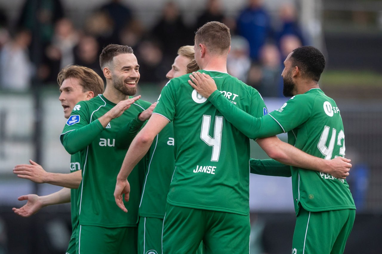 FC Groningen wint bij Telstar en begint Paasweekend met goed humeur