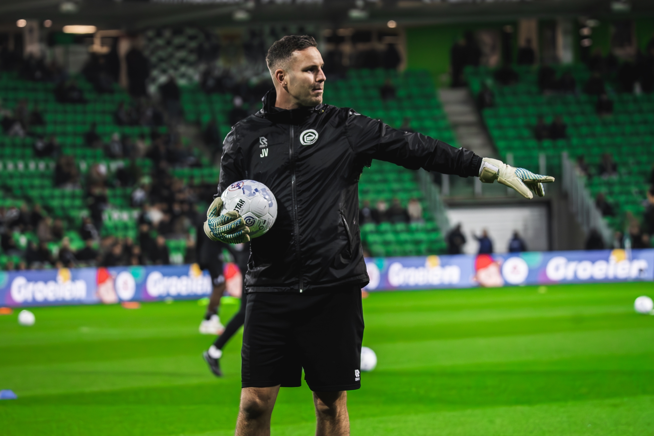 Ook keeperstrainer Vos verlengt bij FC Groningen